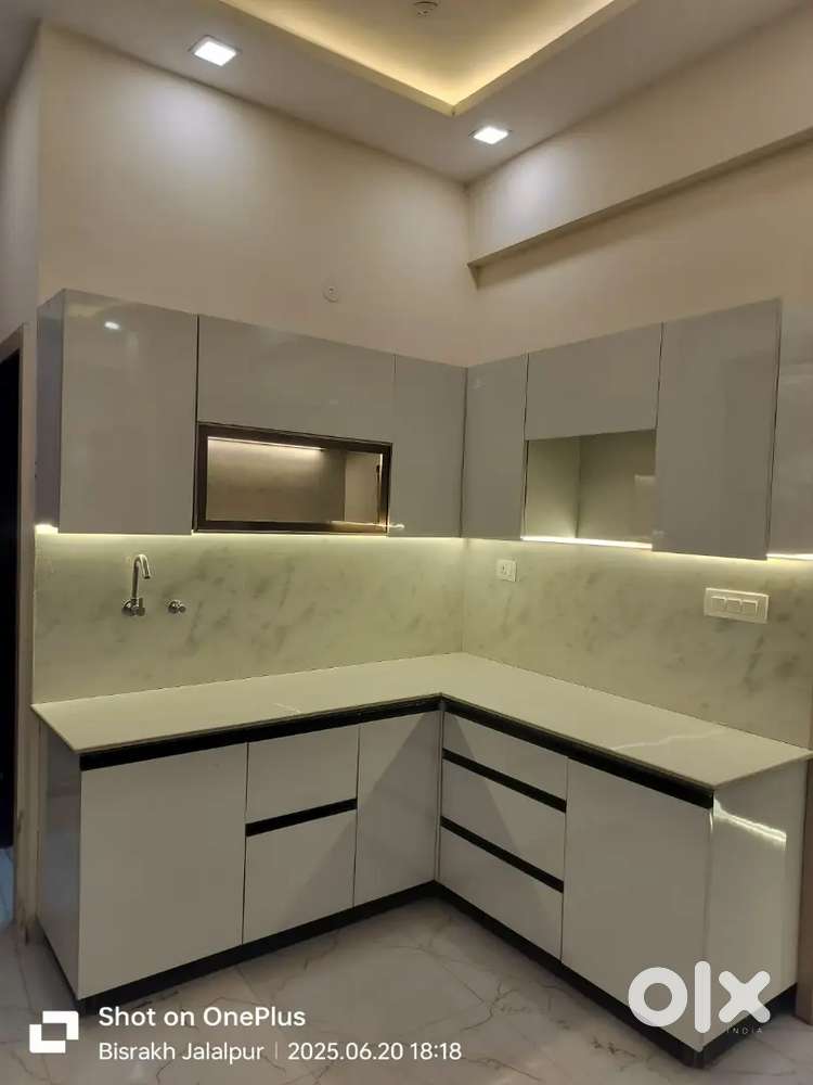 1 bhk studio ready to move on road