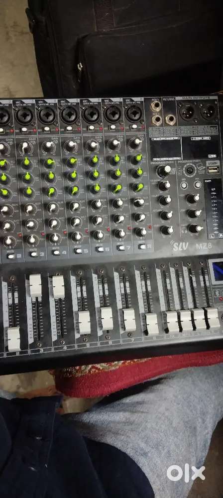 8 Channel mixer