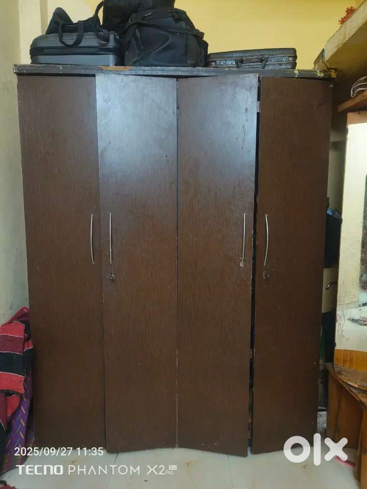 Wardrobe kaberd