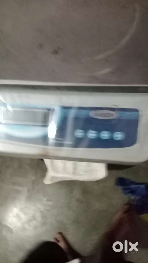 electronic weighing machine