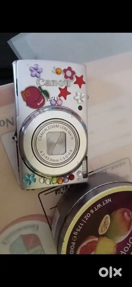 Canon ixus 155 digital camera