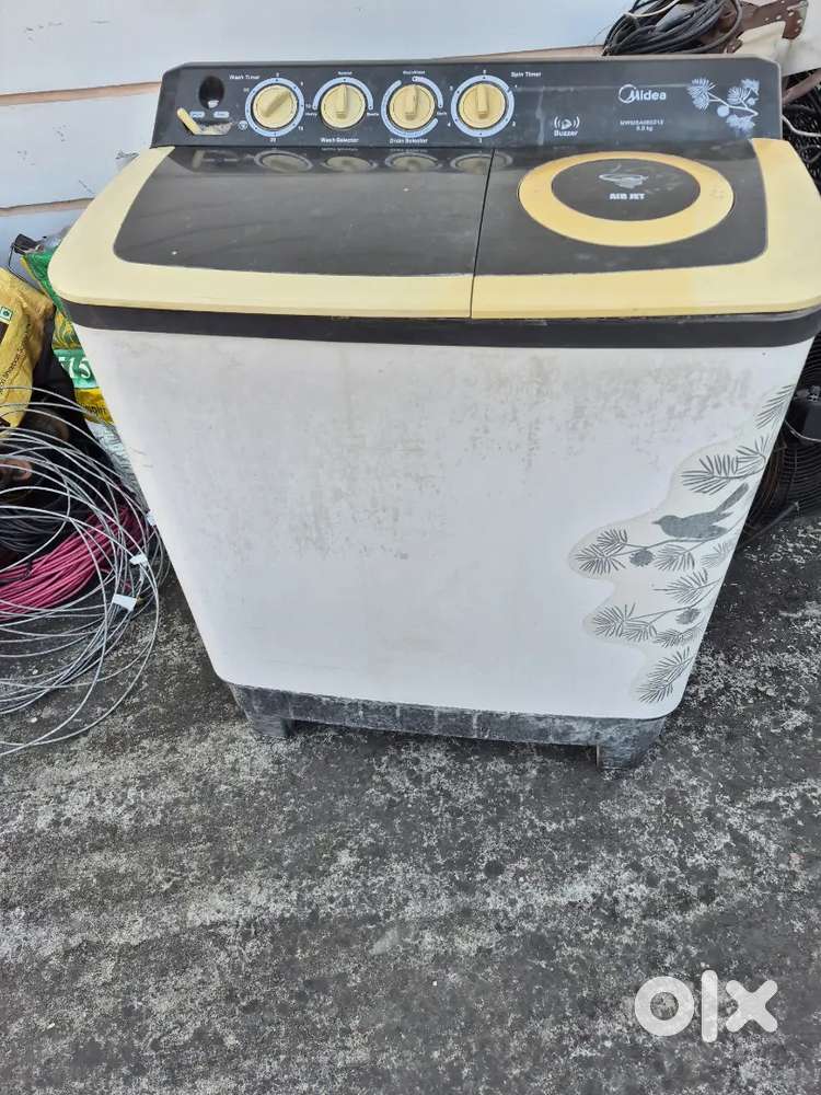 Midea semi automatic washing machine 8 kg