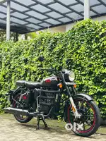 CLASSIC 350 STEALTH BLACK FINANCE AVAILABLE