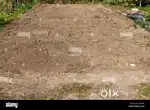 30 by 30 ka hai or two side gali lagti hai