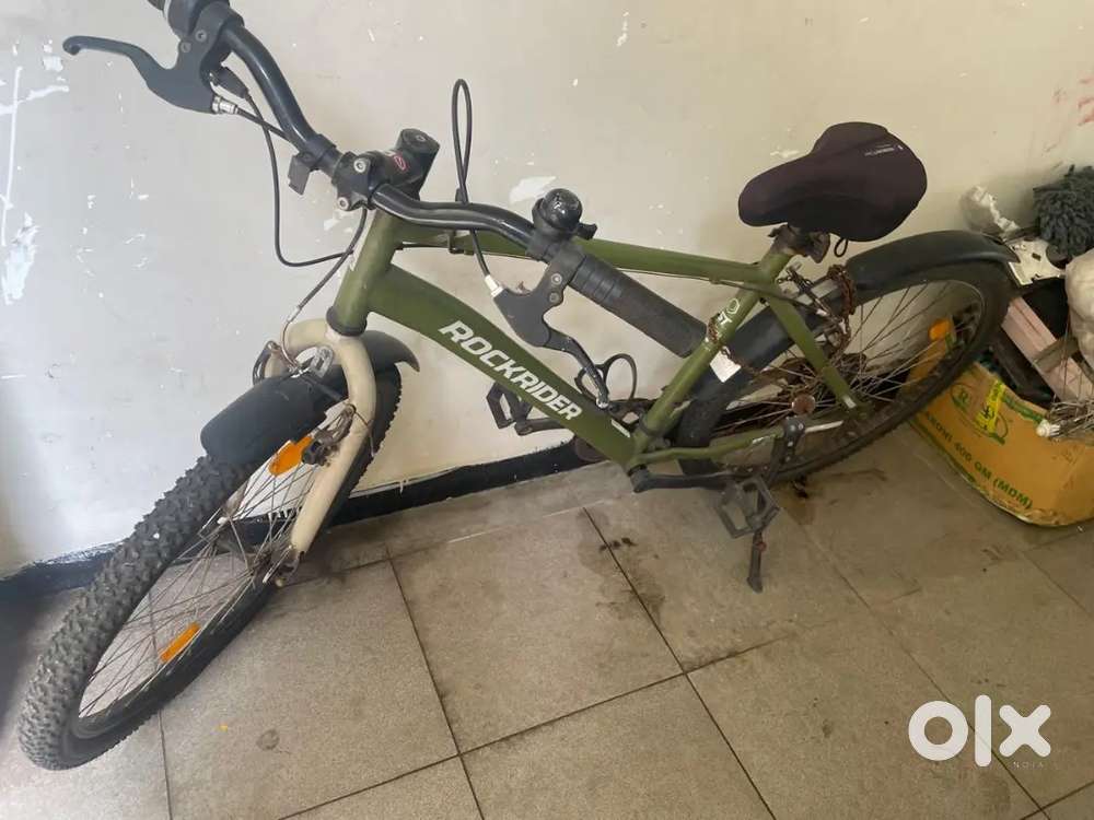 MOUNTAIN BIKE ROCKRIDER ST30