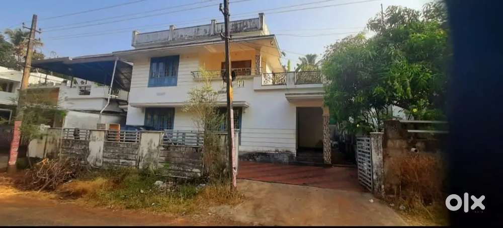 4 bhk house with 3 attached bathroom 2 common hall with balacony