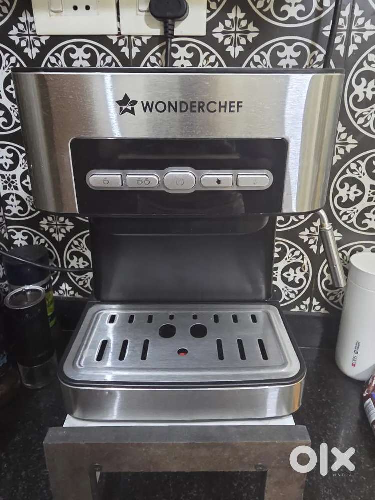 Wonderchef automatic coffee machine- excellent condition