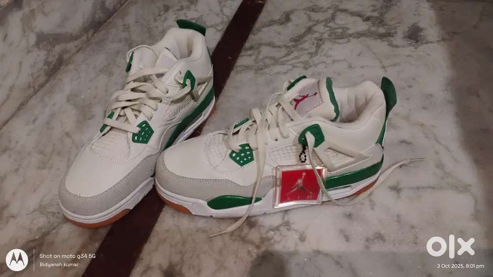 Nike Air Jordan retro 4