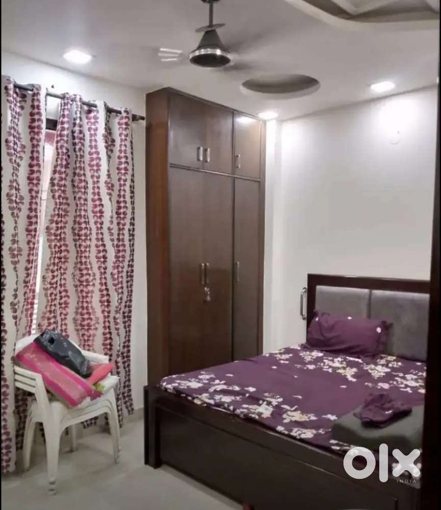 Flats available near main road