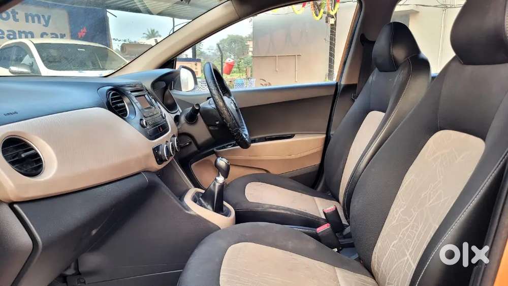 Hyundai Grand i10 Asta model..top model ...2015 Petrol Well Maintained