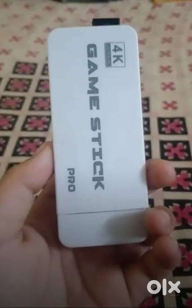 2.4g wireless game stick 4k only 15 days old