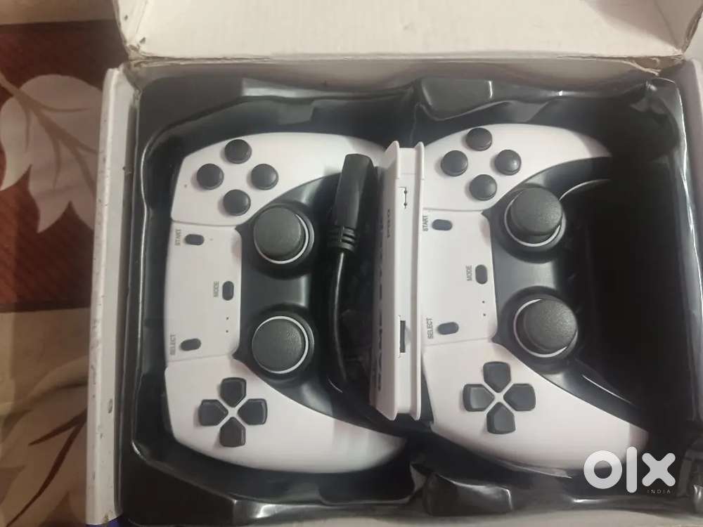 Gaming console