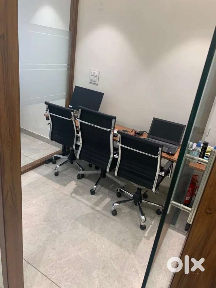 Need boy or girl for real estate office