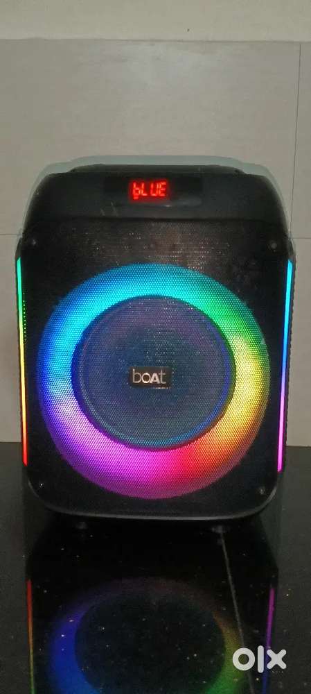 Boat speaker