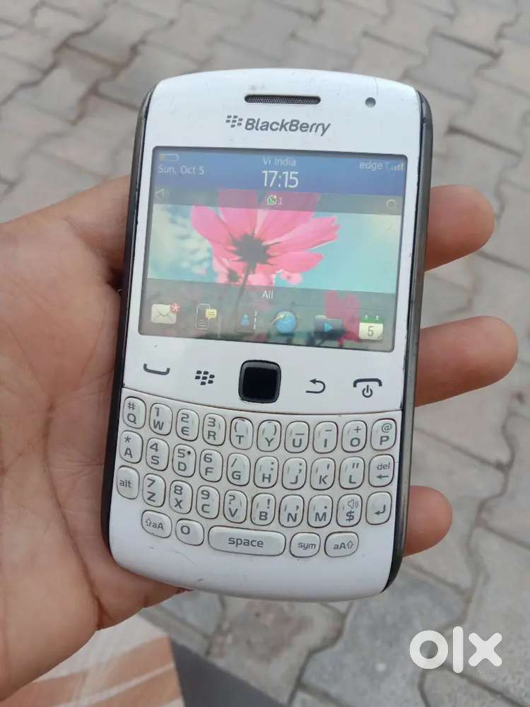 Blackberry 9360