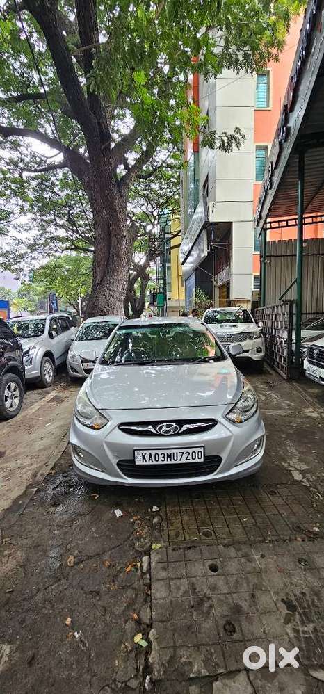 Hyundai Fluidic Verna 1.6 VTVT SX, 2014, Petrol