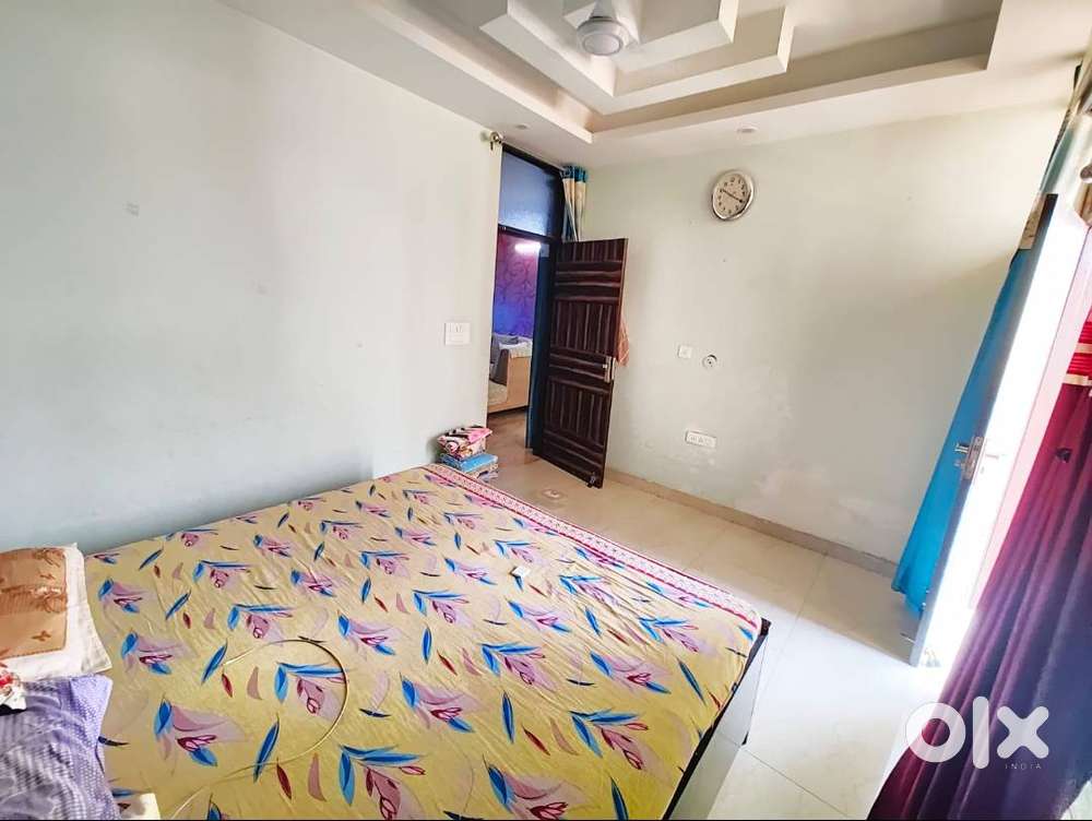 3BHK builder floor in sector 12 vasundhara