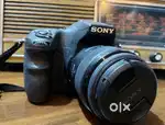 DSLR camera