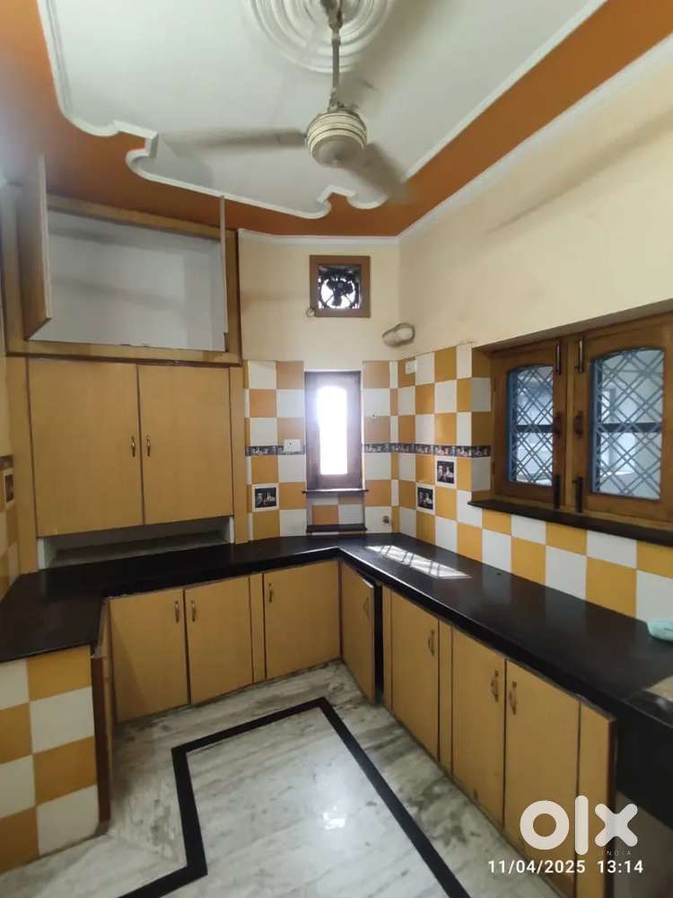 2 BHK FOR SMALL FAMILY WITH BALCONY SUNNY@ BALLIWALA