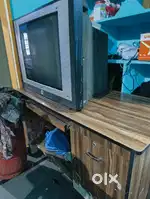 PC TABLE AND LG TV