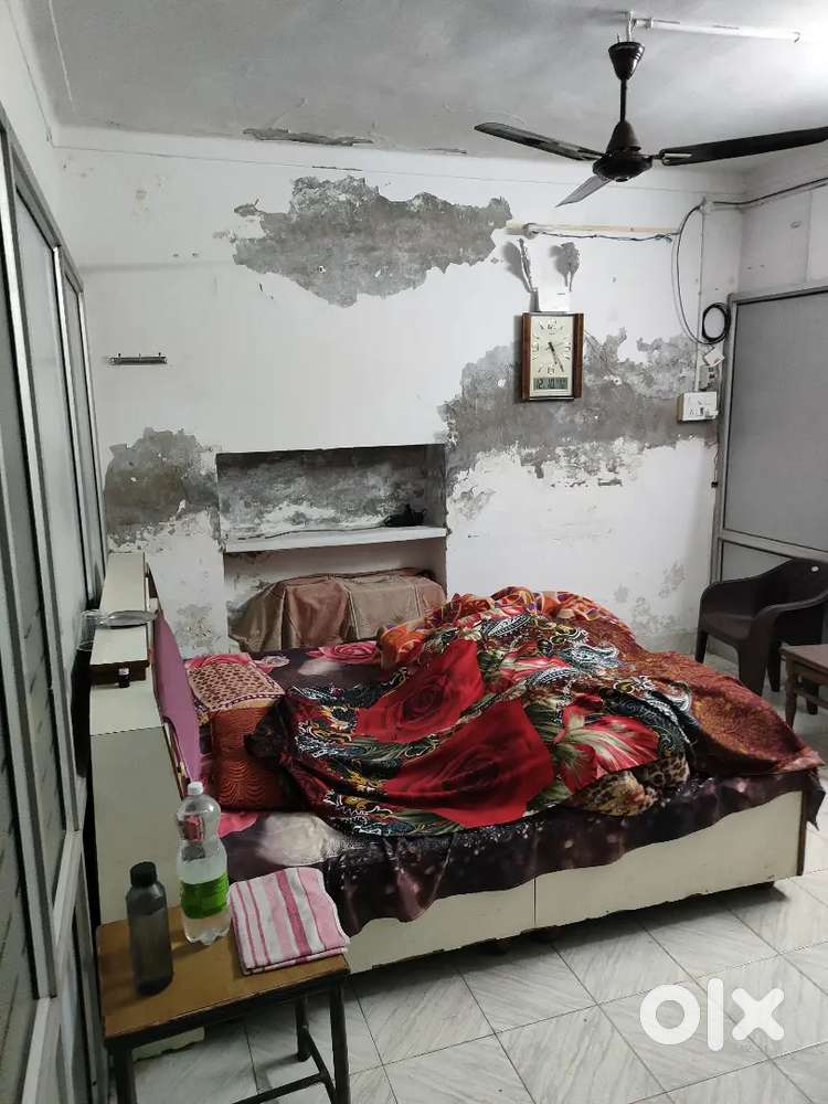 One Room with bathroom Available for Rent