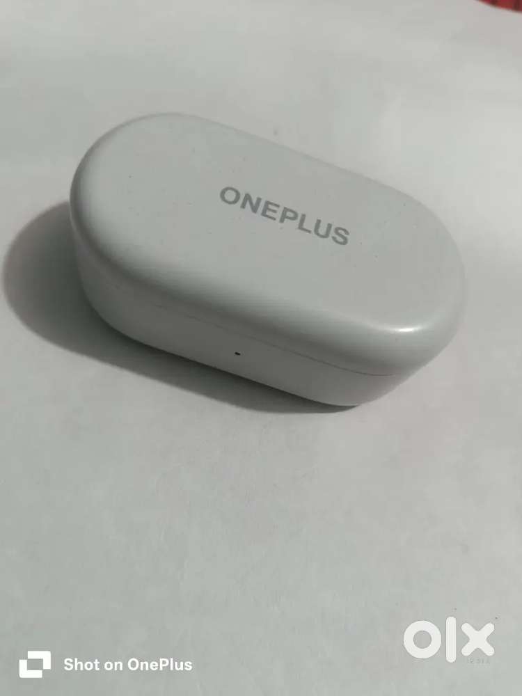 One pluse nord buds 2r