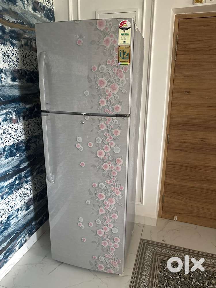 Haier 347 Litter Double Door Refrigerator in Good Running condition