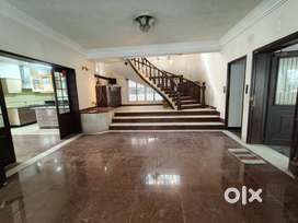 Hotel/Showroom Rent Ground floor Ashok nagar main Road facing