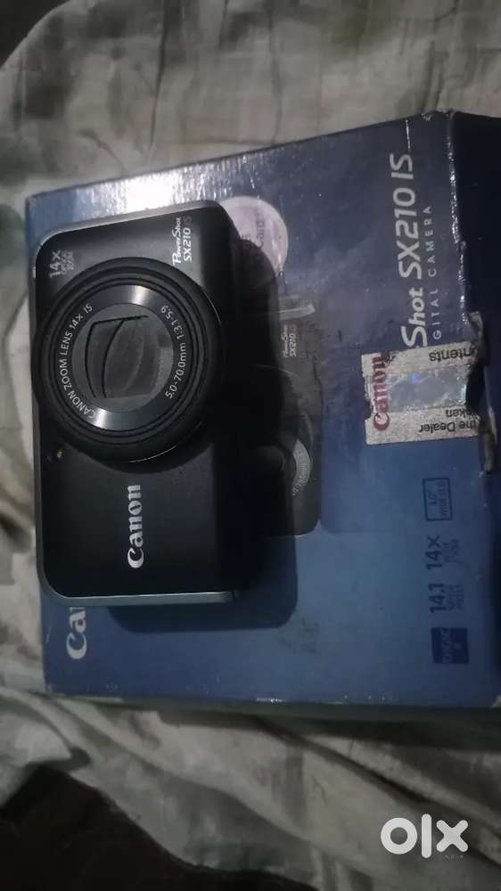 Canon,Shot SX210 IS Camera