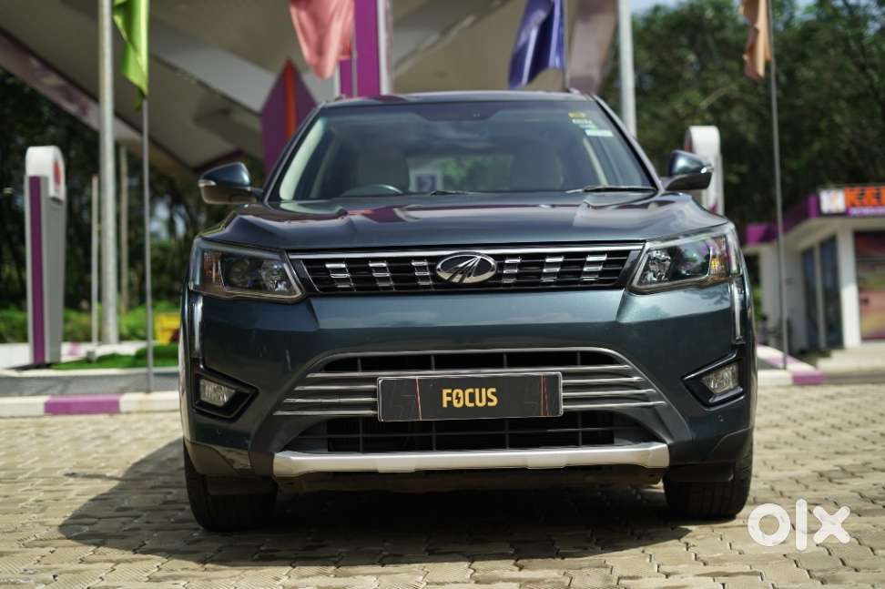 Mahindra XUV300 W8 AMT Diesel, 2020, Diesel