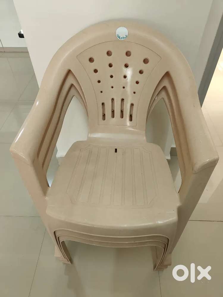 Cello Plastic Chairs - 3 Nos.