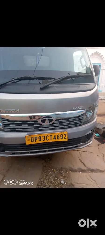 3 wheeler loading driver