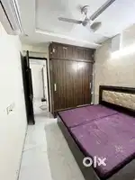 Need female room mate