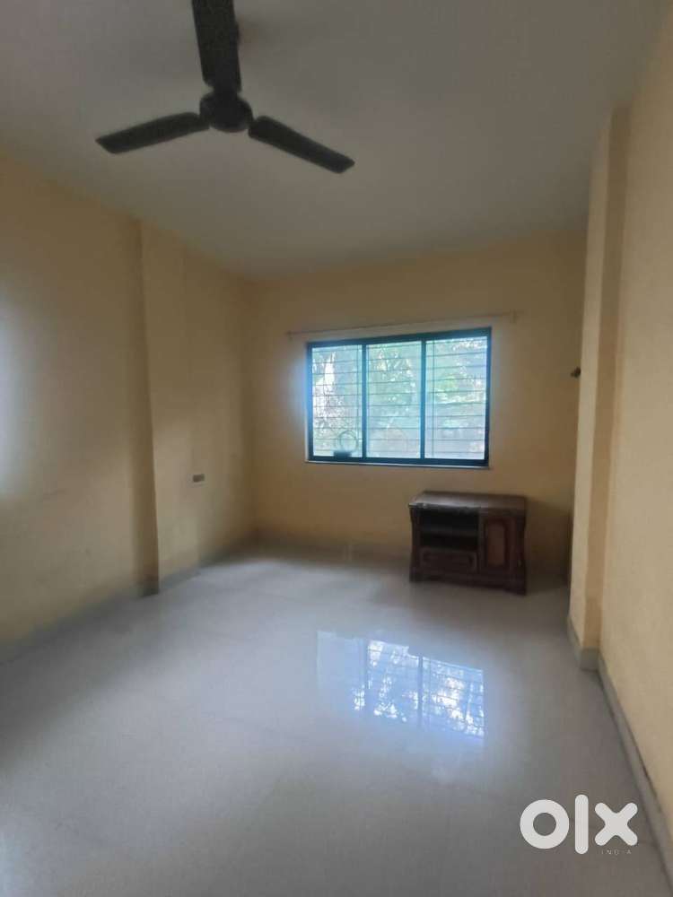 1 BHK SEMI FURNISHED FLAT ON RENT AT TINGRE NAGAR WITH MODULAR KITCHEN