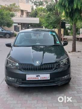 Skoda Rapid 1.0 TSI AUTOMATIC, 2022, Petrol