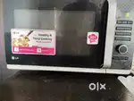 LG CONVECTION MICROWAVE 32 LTR