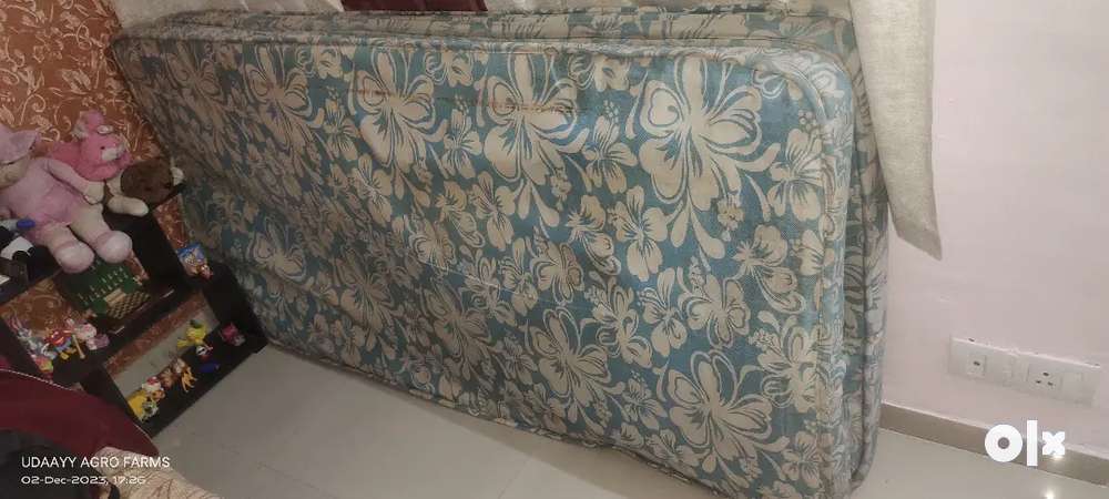 Double bed mattress 1 pair for sale