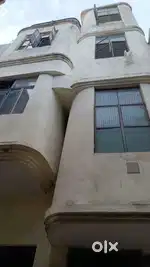 Free Hold 3 Story House