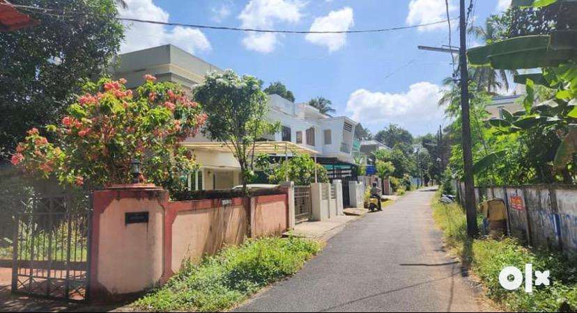 4 cent land for sale at elthuruth