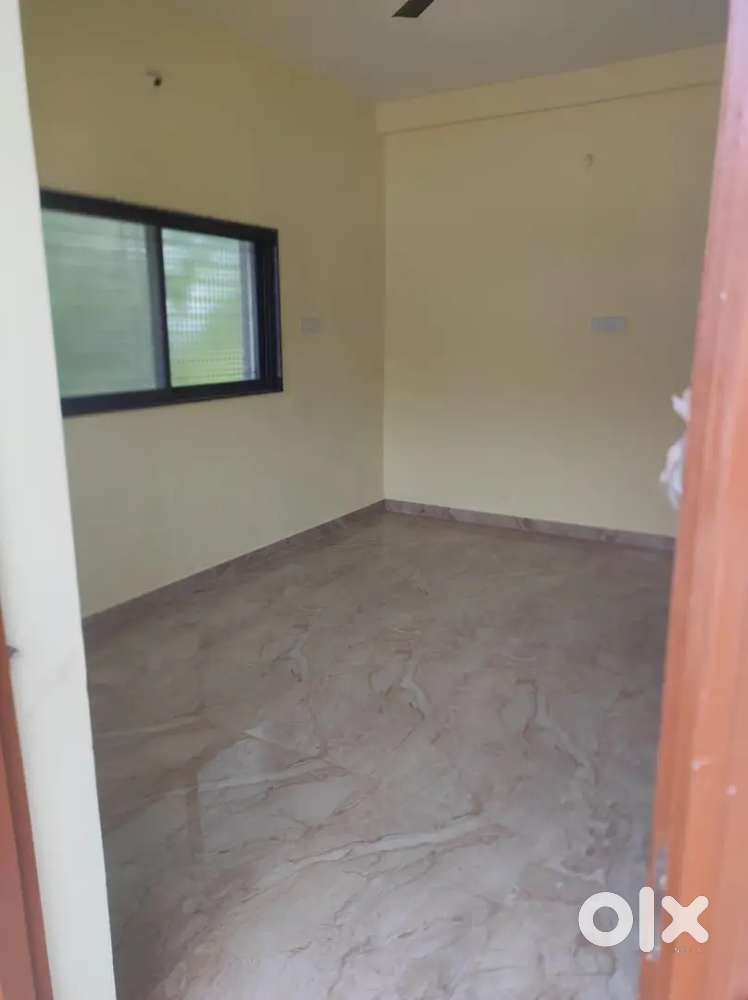 2bhk semi modular kitchen house for rent only family at shankar nagar