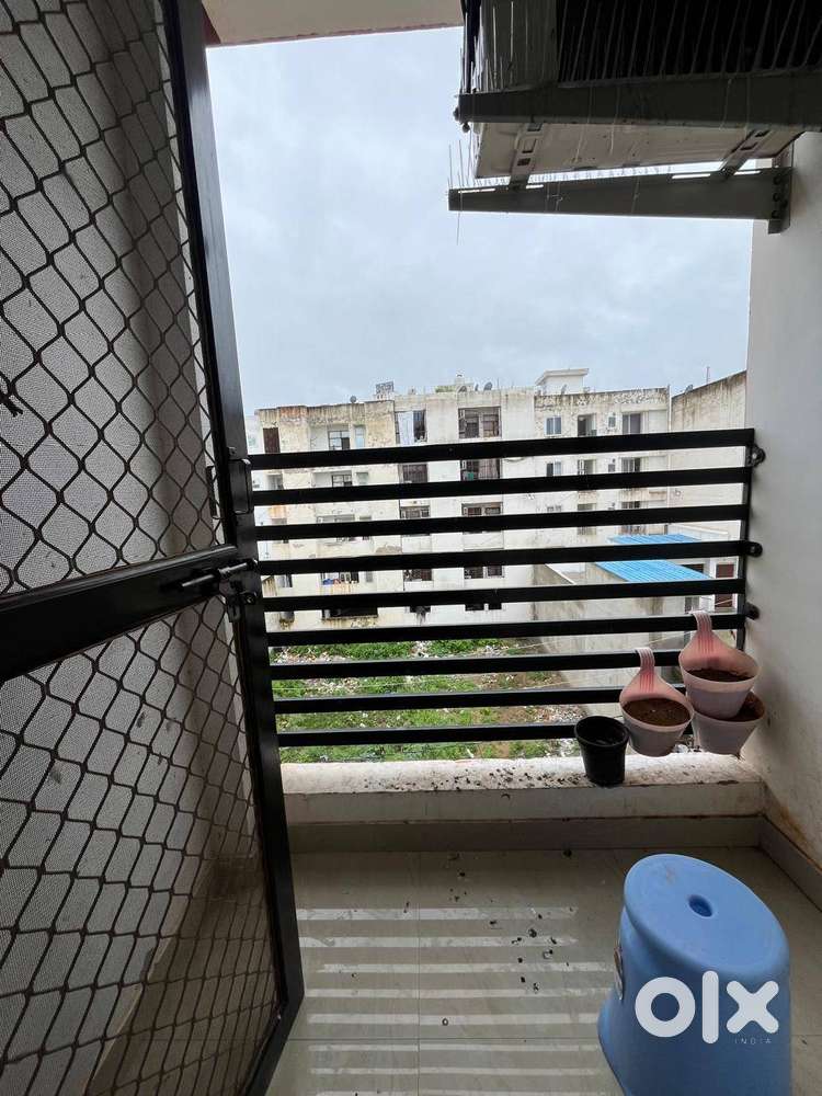 2bhk fully furnished