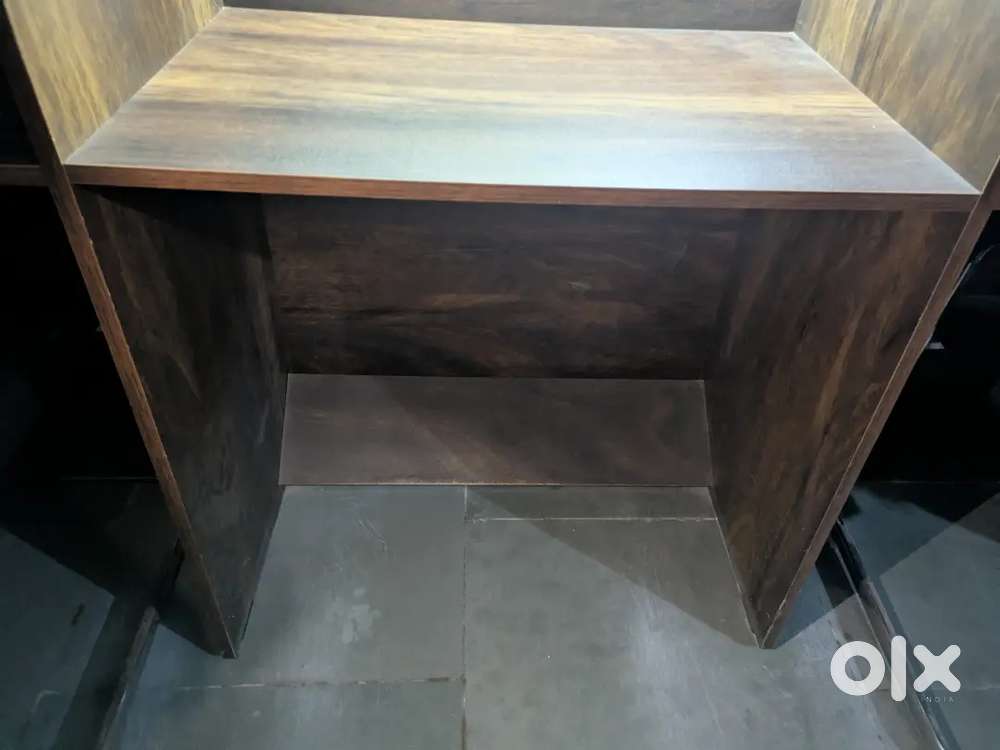 Library Furniture - Tables, Chairs & Lockers Excellent Condition