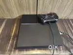 PS4 Disk Edition 500 GB with 1 remote