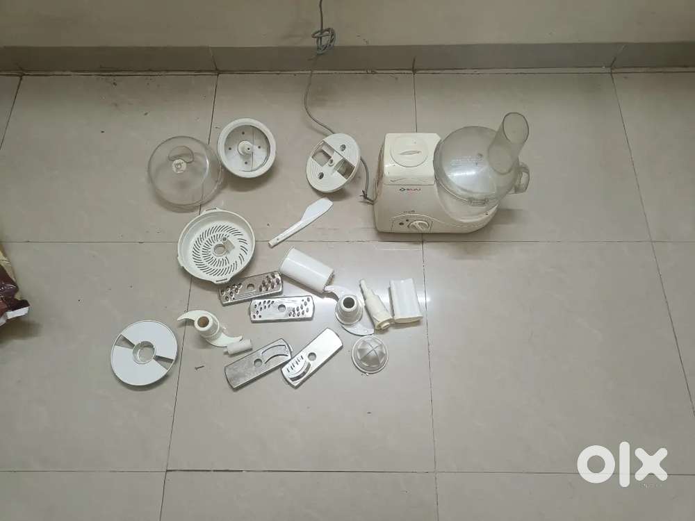 Urgent Sell working Bajaj Food Processor with Attachment