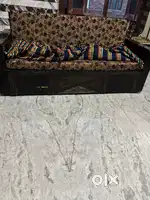 For sale very beautiful wooden sofa cumbed, Good condition