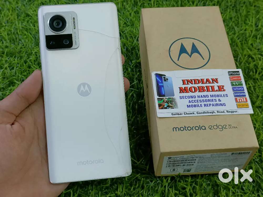 Moto Edge 30 Ultra 5G 12/256 GB Snapdragon 8+ Gen 1 Processor