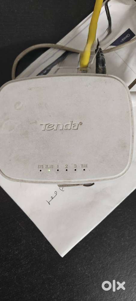 Tenda N301 wireless router
