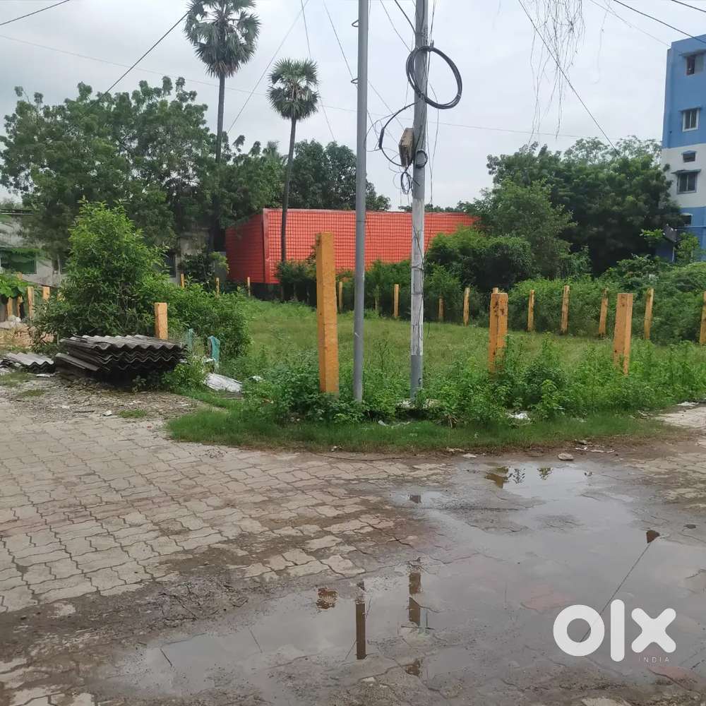 2916 (54 *54) Sqft North West Corner Land Road 30 Feet near Porur toll