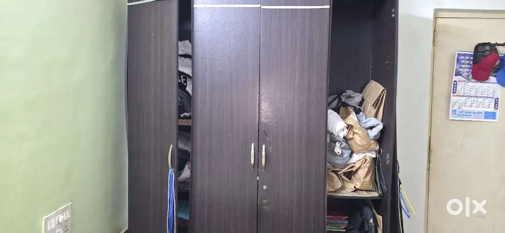 4 Door wardrobe for sale