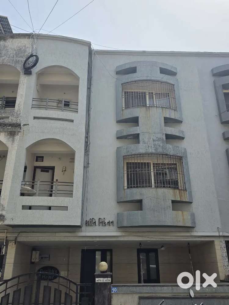 RIVER FACING 4 BHK ROW HOUSE , 4 BHK HOUSE